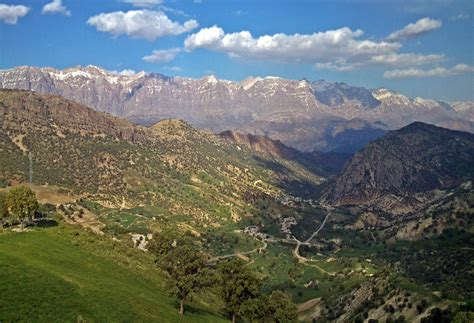 Rencontre dans les montagnes d'Iran